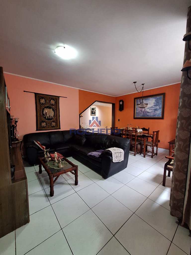 Casa com 4 quartos na Ponta da Praia